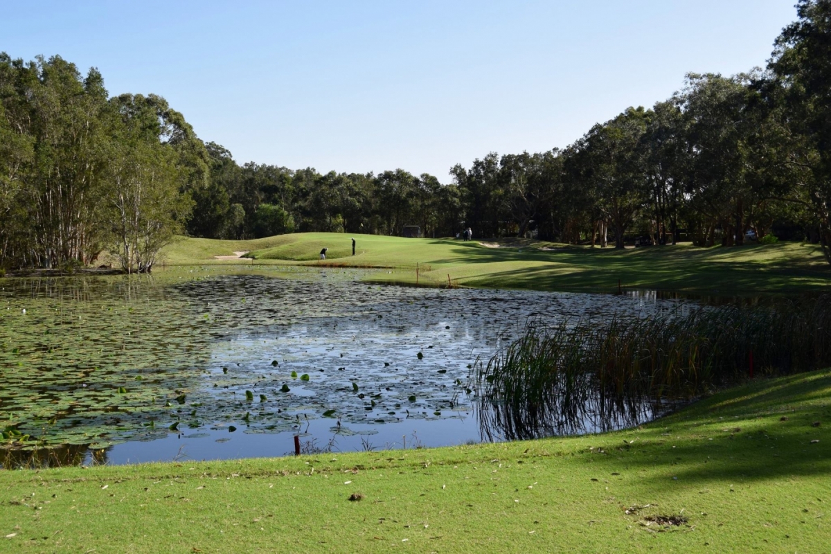 HORIZONS GOLF CLUB Golf Deals